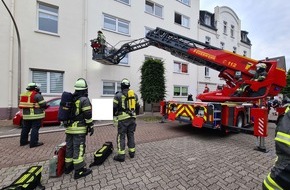 Feuerwehr Gevelsberg: FW-EN: Essen auf Herd