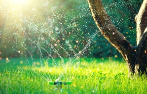 Deutsche Bundesstiftung Umwelt (DBU): DBU: Gegen die Trockenheit: Intelligente Zisternen für die Schwammstadt
