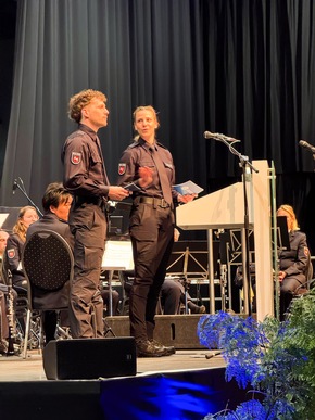 POL-AK NI: Ein Eid f&uuml;r Recht und Freiheit - 675 Polizeikommissaranw&auml;rterinnen und -anw&auml;rter starten ihren Weg an der Polizeiakademie Niedersachsen