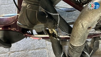 Polizeipr&auml;sidium Oberhausen: POL-OB: Zeugen nach versuchtem Diebstahl eines hochwertigen E-Bikes gesucht