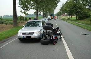 Polizeiinspektion Nienburg / Schaumburg: POL-STH: Pkw und Quad prallen auf der B 65 frontal aufeinander