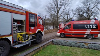 Feuerwehr Schermbeck: FW-Schermbeck: Wasser im Keller