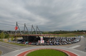 Auto Discount Uster AG: Ein grosses Fest für alle - Auto Discount Uster weiht neuen Standort ein
