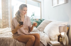 Mobil Krankenkasse: Mobil Krankenkasse erweitert digitales Gesundheitsangebot / FEMNA Care jetzt auch für Frauen mit Wechseljahresbeschwerden