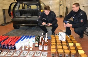 Polizeiinspektion Hameln-Pyrmont/Holzminden: POL-HOL: Ein ganzer Kofferraum voller Diebesgut /  Waren im Wert von 1.300 Euro sichergestellt