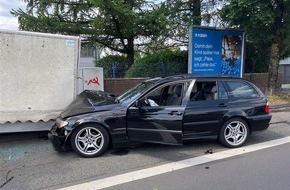 Polizei Mettmann: POL-ME: Alleinunfall nach Sekundenschlaf: Hoher Sachschaden - 2607013