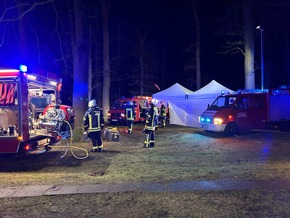 FW-ROW: Lagerhalle in Volkensen in Vollbrand