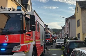 Feuerwehr und Rettungsdienst Bonn: FW-BN: Wohnungsbrand - eine verletzte Person