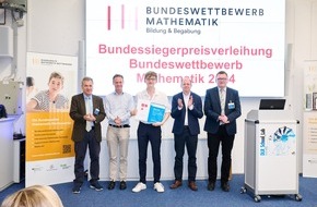 Bildung & Begabung gemeinnützige GmbH: Bundeswettbewerb Mathematik: Alexander Koblbauer aus Simbach am Inn zum vierten Mal als Bundessieger ausgezeichnet