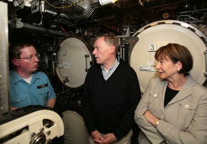 Bundespräsident Horst Köhler besucht die Deutsche Marine