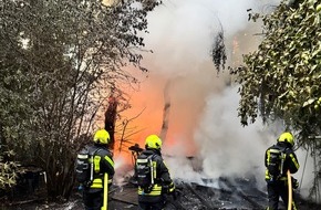 Feuerwehr Schwelm: FW-EN: Gartenlaubenbrand in Schwelm