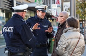 Polizei Rhein-Erft-Kreis: POL-REK: 171205-1: Trickdiebe erbeuteten Bargeld- Bedburg