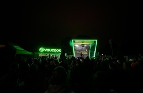 YOUCOOK GmbH: Erfolgreiche Premiere: YOUCOOK Sounds-B&uuml;hne begeistert das Publikum im Reeperbahn Festival Village mit der Leidenschaft und Vielfalt einer jungen Musik-Szene / Tour-Support f&uuml;r aufstrebende Pop-Artists