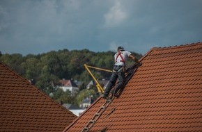 Polizeiinspektion Delmenhorst / Oldenburg - Land / Wesermarsch: POL-DEL: Stadt Delmenhorst: Falsche Handwerker erbeuten Bargeld und Schmuck +++ Zeugen gesucht