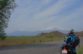SimplyRide-Motobike: 2.800 Jahre Jerewan: Armenien jetzt mit dem Motorrad erlebbar / Armeniens Hauptstadt feiert 2018 Jubiläum - Simply Ride-Motobike bietet im September dazu drei Motorradreisen an