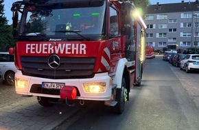 Feuerwehr Hattingen: FW-EN: Gemeldeter Brand in einer Wohnung mit Menschenleben in Gefahr