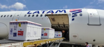 LATAM Airlines: LATAM transportiert 100 millionsten COVID-19-Impfstoff innerhalb Südamerikas