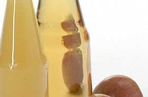 VdF Verband der deutschen Fruchtsaft-Industrie: Apfelsaft kann vor Darmkrebs schützen