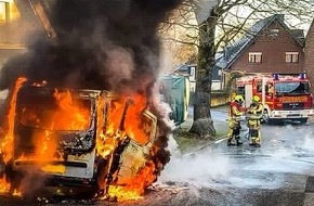 Feuerwehr Stolberg: FW-Stolberg: Brand eines Kleintransporter