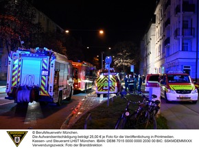 FW-M: Aufwendige Löscharbeiten bei Dachstuhlbrand (Sendling)