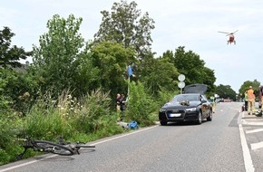 Feuerwehr Pulheim: FW Pulheim: Radfahrer frontal von PKW erfasst - Rettungshubschrauber im Einsatz