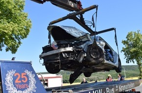 Polizeiinspektion Nienburg / Schaumburg: POL-NI: Tödlicher Verkehrsunfall auf der L 443