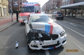 Polizeiinspektion Wilhelmshaven/Friesland: POL-WHV: Verkehrsunfall mit drei Leichtverletzten, Unfallverursacher unter Drogenbeeinflussung