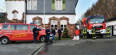 Feuerwehr Kirchhundem : FW-OE: Nikolausaktion der Kinder&Jugendfeuerwehr Kirchhundem