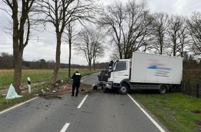 Polizeiinspektion Delmenhorst / Oldenburg - Land / Wesermarsch: POL-DEL: Landkreis Oldenburg: Verkehrsunfallflucht in Großenkneten +++ Eine Person leicht verletzt +++ Zeugenaufruf