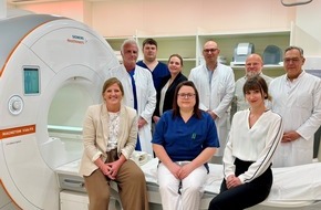 RHÖN-KLINIKUM AG: Schnellere und genauere Diagnosen dank Hightech-MRT / RHÖN-KLINIKUM Campus Bad Neustadt investiert in moderne Medizintechnik