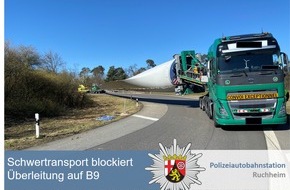 Polizeidirektion Neustadt/Weinstraße: POL-PDNW: Polizeiautobahnstation Ruchheim - Schwertransport blockiert Autobahnkreuz Speyer - Nachtrag
