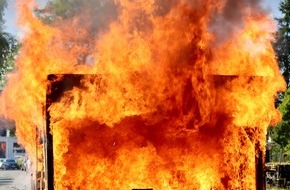 Freiwillige Feuerwehr der Stadt Bergen: FFW Bergen: Tag der offenen Tür & Spiel ohne Grenzen bei der Feuerwehr Bergen