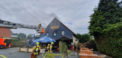 Feuerwehr Hannover: FW Hannover: Feuer in einem Restaurant in Bothfeld