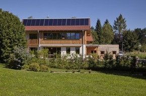 Sonnenhaus-Institut e.V.: Unverändert hohe BAFA-Förderung für Sonnenhäuser jeder Größe