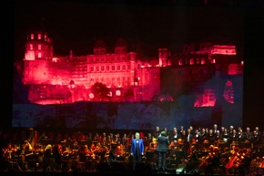 Weltstar Andrea Bocelli begeisterte tausende Fans in der Lanxess Arena Köln