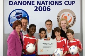 Danone DACH: Faustlos und Fair Play / Danone und das Bündnis für Kinder - gegen Gewalt stellen im Bayerischen Landtag gemeinsame Aktion vor