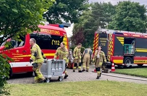 Kreisfeuerwehr Oldenburg: FW-OLL: Wasserrohrbruch setzt Kellergeschoss von Ahlhorner Grundschule großflächig unter Wasser