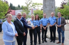 Hochschule der Polizei: HDP-RP: Teilstück der Berliner Mauer als Mahnmal an der Polizeihochschule