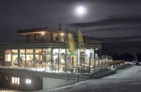 Zillertal Arena: Mondsüchtig in der Zillertal Arena: Perfekte Pisten und romantische Stimmung bei Moonlight Skiing & Dinner - BILD