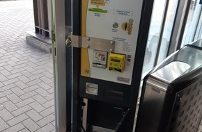 Bundespolizeiinspektion Bremen: BPOL-HB: Toilettenautomat im Bahnhof Lüneburg aufgebrochen
