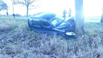Polizeiinspektion Cuxhaven: POL-CUX: Verkehrsunfall zwischen Bülkau und Oppeln - Fahrzeugführer schwer verletzt