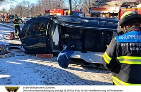 Feuerwehr München: FW-M: Verkehrsunfall durch medizinischen Notfall (Untermenzing)