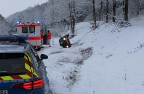 Polizeidirektion Trier: POL-PDTR: Verkehrsunfall durch starken Schneefall - leichtverletzte Person