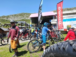 Voll im MTB-Flow: Neuer Flowtrail Wurzenbord auf der Bettmeralp eingeweiht!