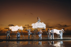 Himmlisches Festtagsprogramm im The Ritz-Carlton Maldives, Fari Islands