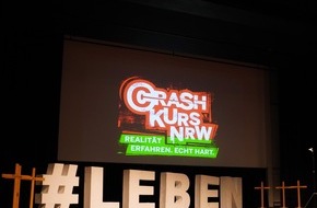 Kreispolizeibehörde Hochsauerlandkreis: POL-HSK: "Crash Kurs NRW" - Akteure wurden geehrt