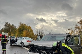 Feuerwehr Dortmund: FW-DO: 15.11.2023 - Verkehrsunfall auf der A45 Zwei PKW nach Unfall auf dem Mehrzweckstreifen