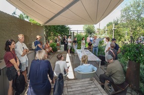 Schotter, Steilhang, Albtraumgarten: Eifeler Familie gewinnt Gartenplanung mit TV-Gärtnerin Nicole Johag