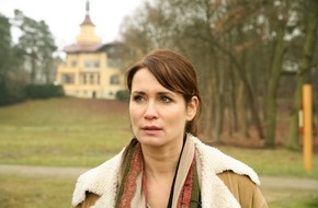 ZDF: "Einmal Leben bitte": ZDF-"Herzkino"-Melodram mit Anja Kling (BILD)