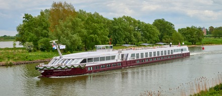 In Basel getauft - Das Schweizer Flussschiff Excellence Pearl